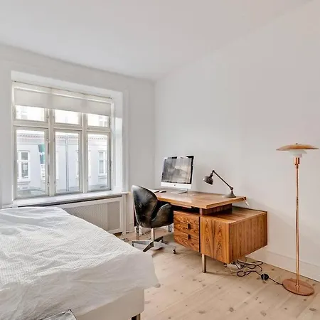 Modern & Central 2 Bedroom Apt Apartment Copenhagen